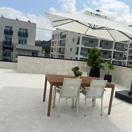 Adria Loft * Golem (Tirana)