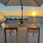 Adria Loft *