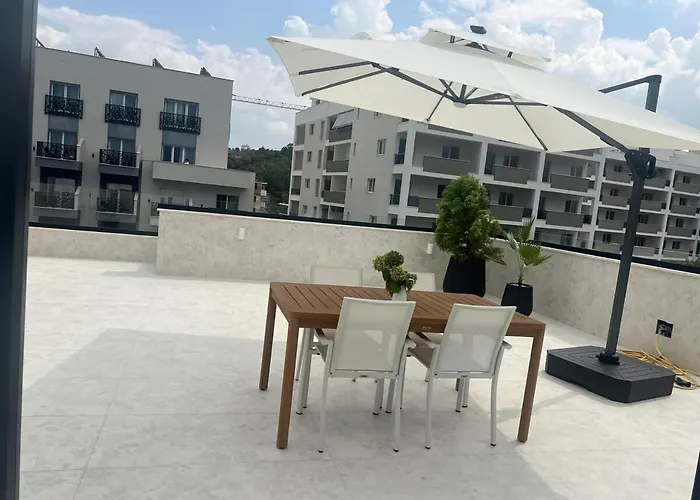 Adria Loft * Golem (Tirana)