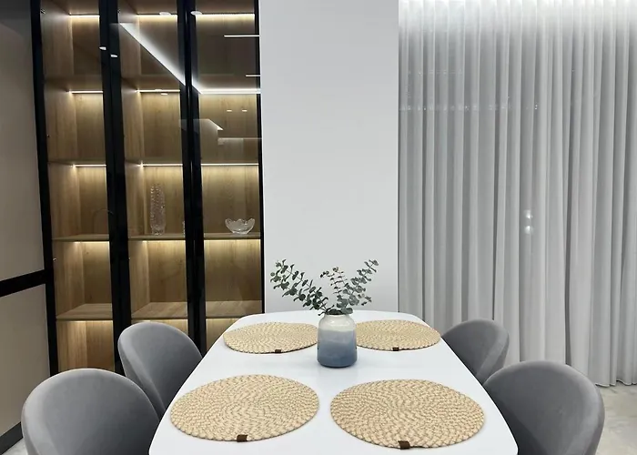 Adria Loft Golem (Tirana)